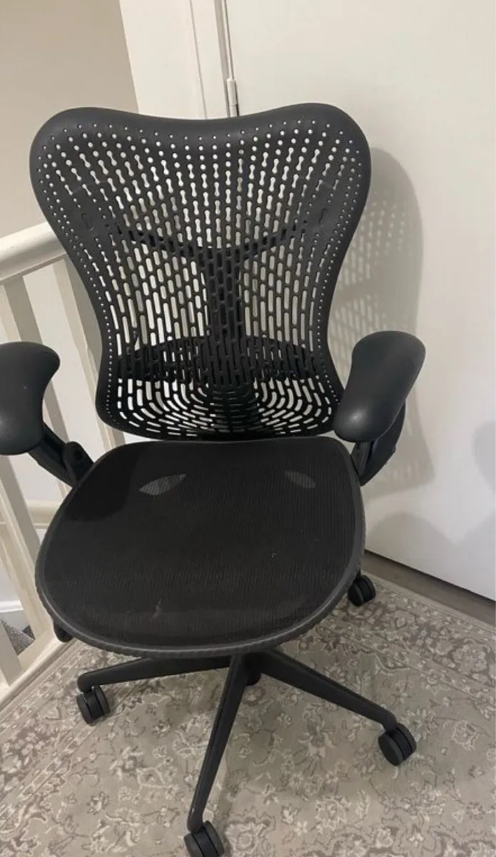 Herman Miller Mirra 1 Office Chair - Image 4