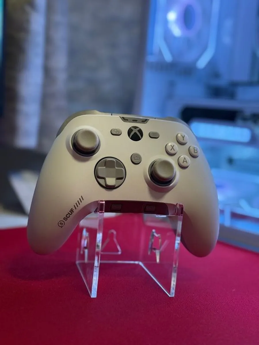 Scuf Valor Pro Wired (like New) - Image 1