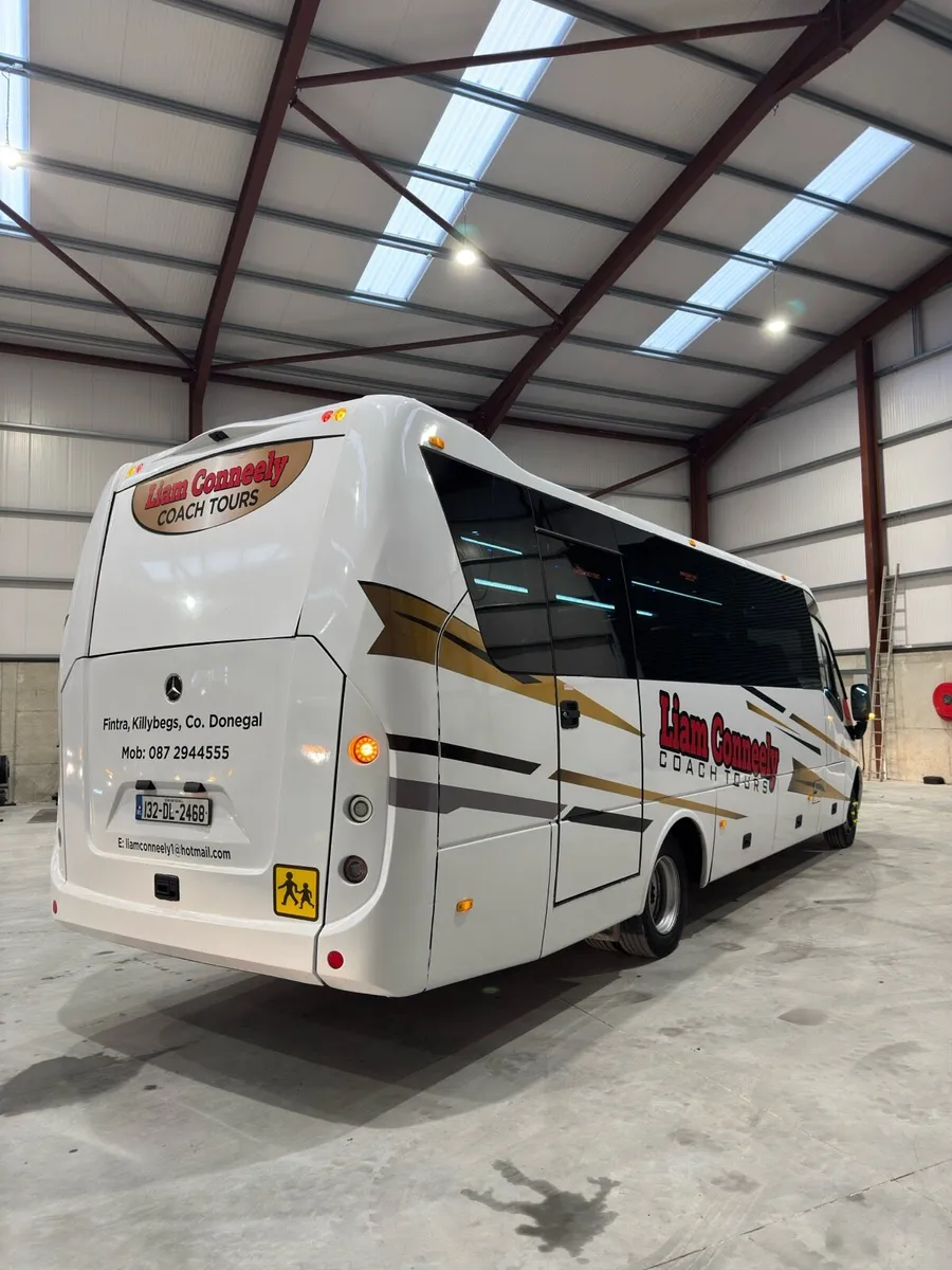 2013 Merc Turas 800 - Image 3