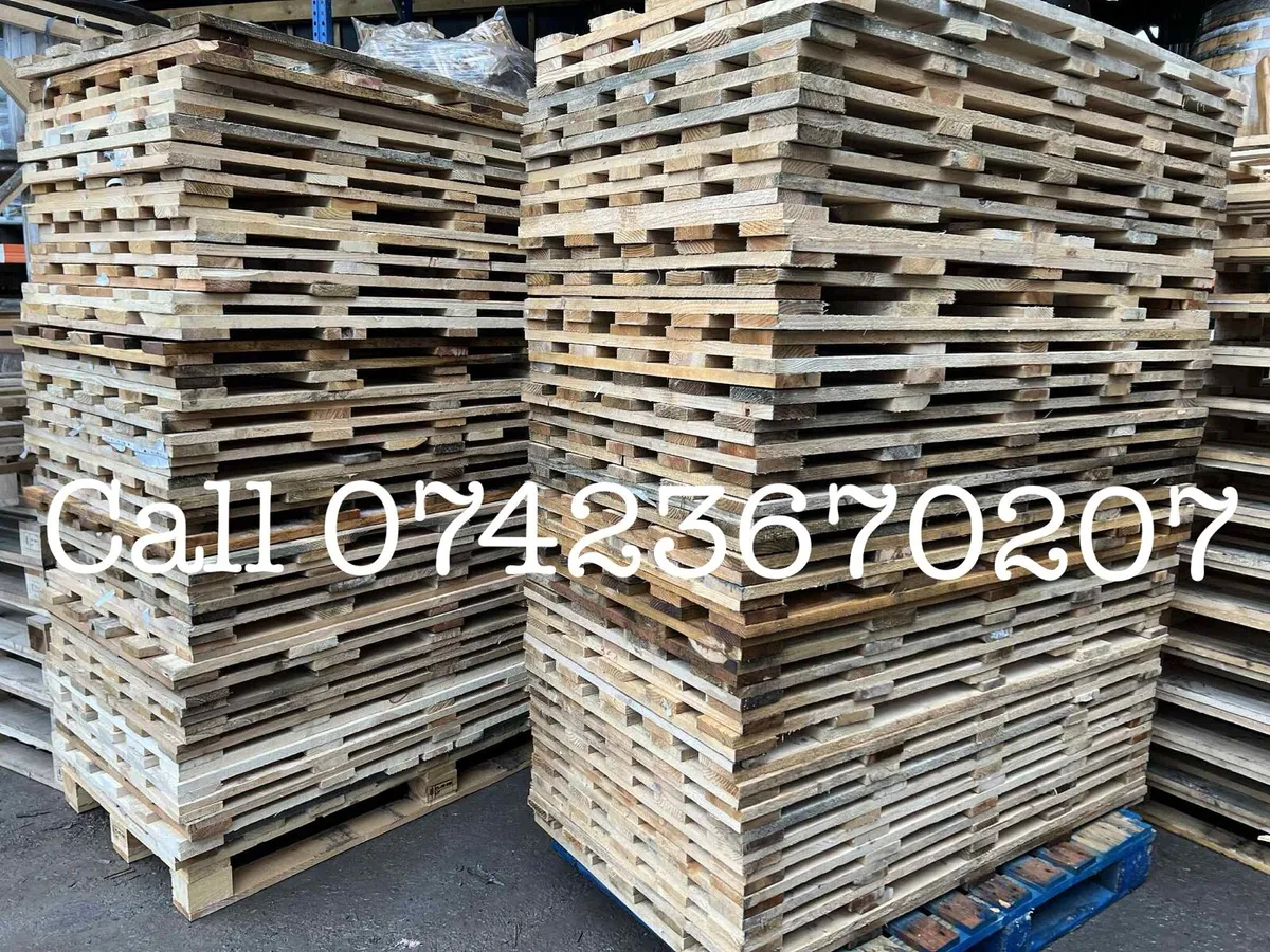 Softwood Wooden Sheep hurdles / livestock hurdles - Image 1