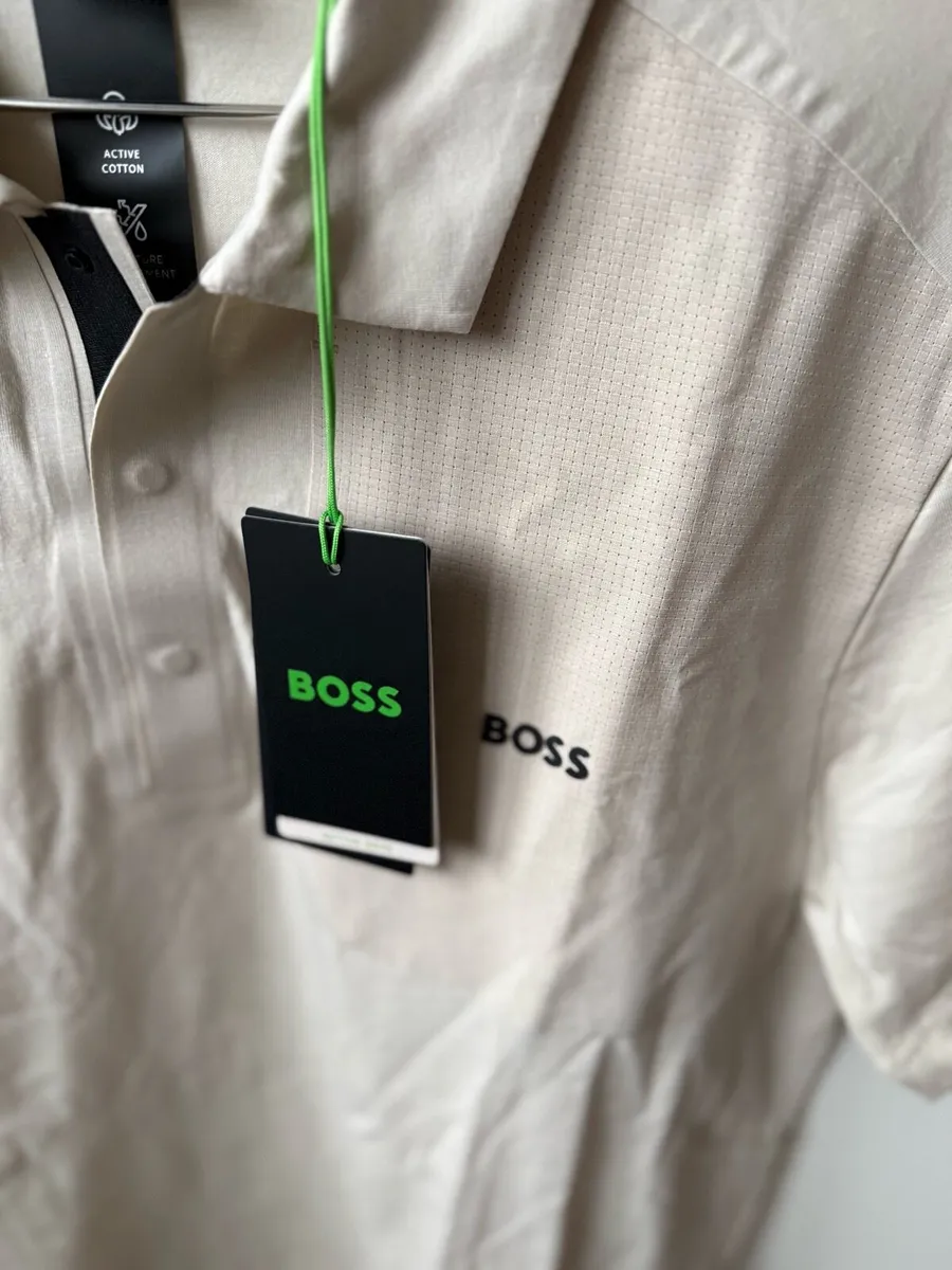 Brand new Boss men t-shirt, Hugo Boss - Image 3