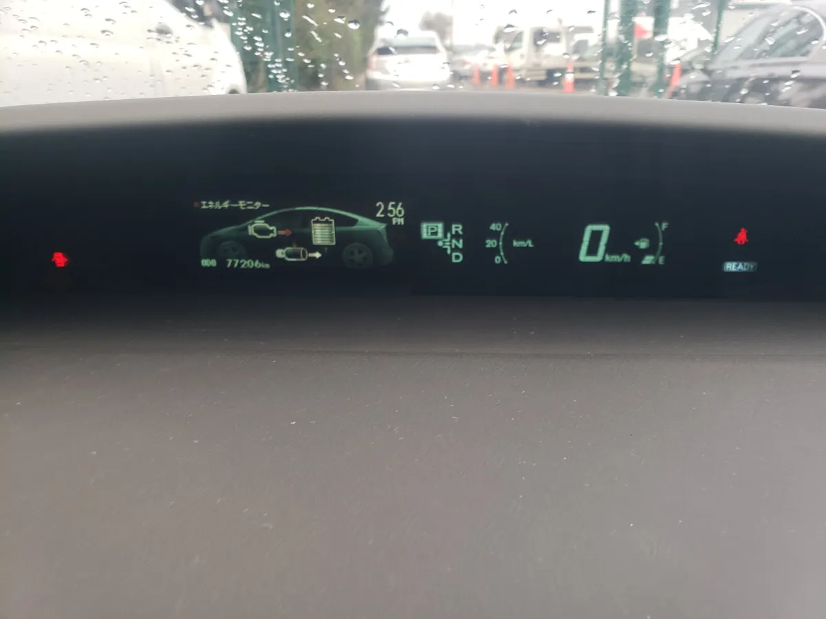 2012 toyota prius hybrid - Image 4