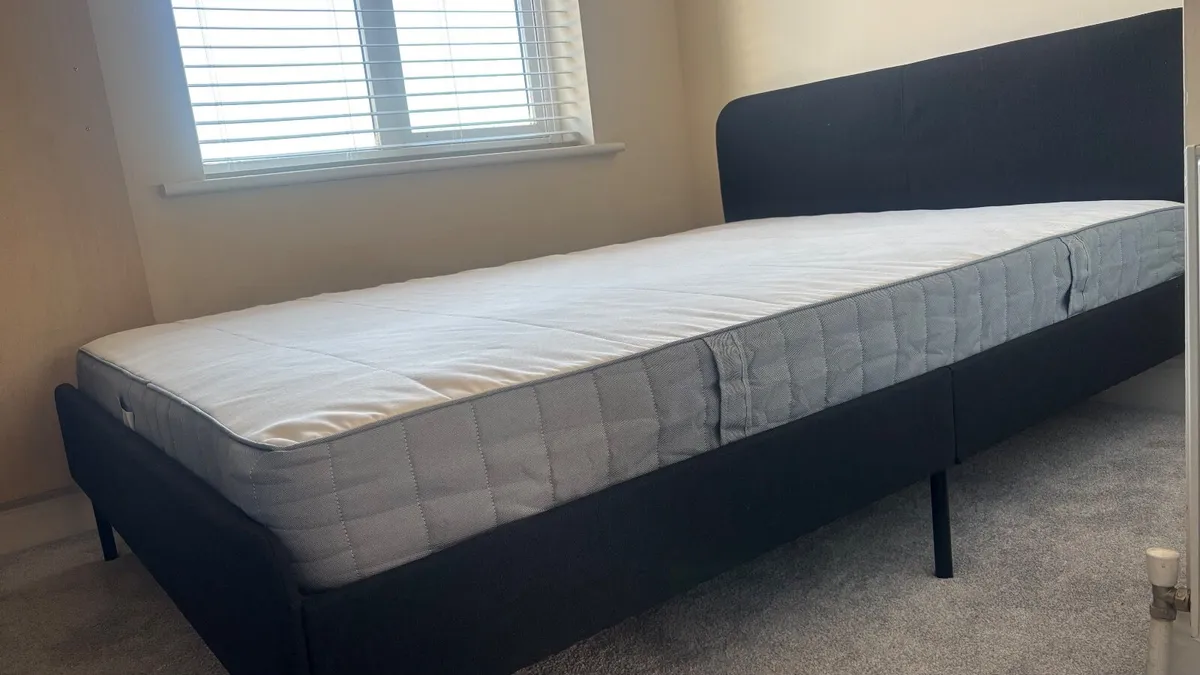 Double bed and mattress - Image 2