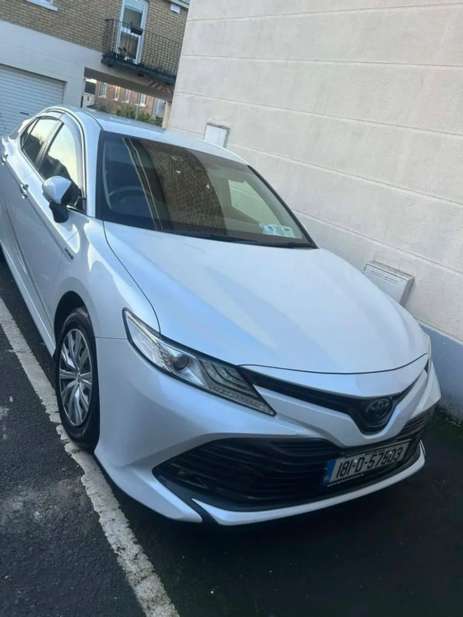 2018 Toyota Camry - Image 1