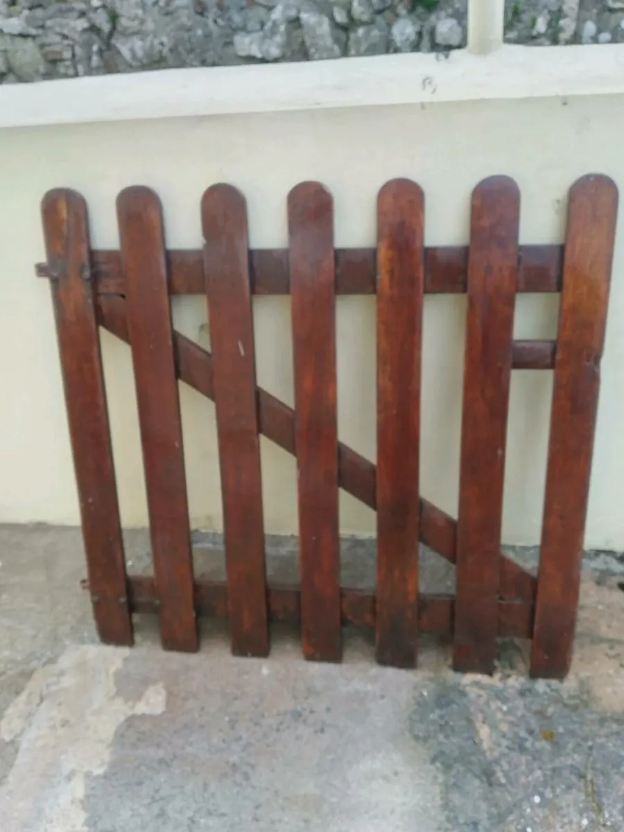 Vintage Burmese teak wicket gate - Image 1
