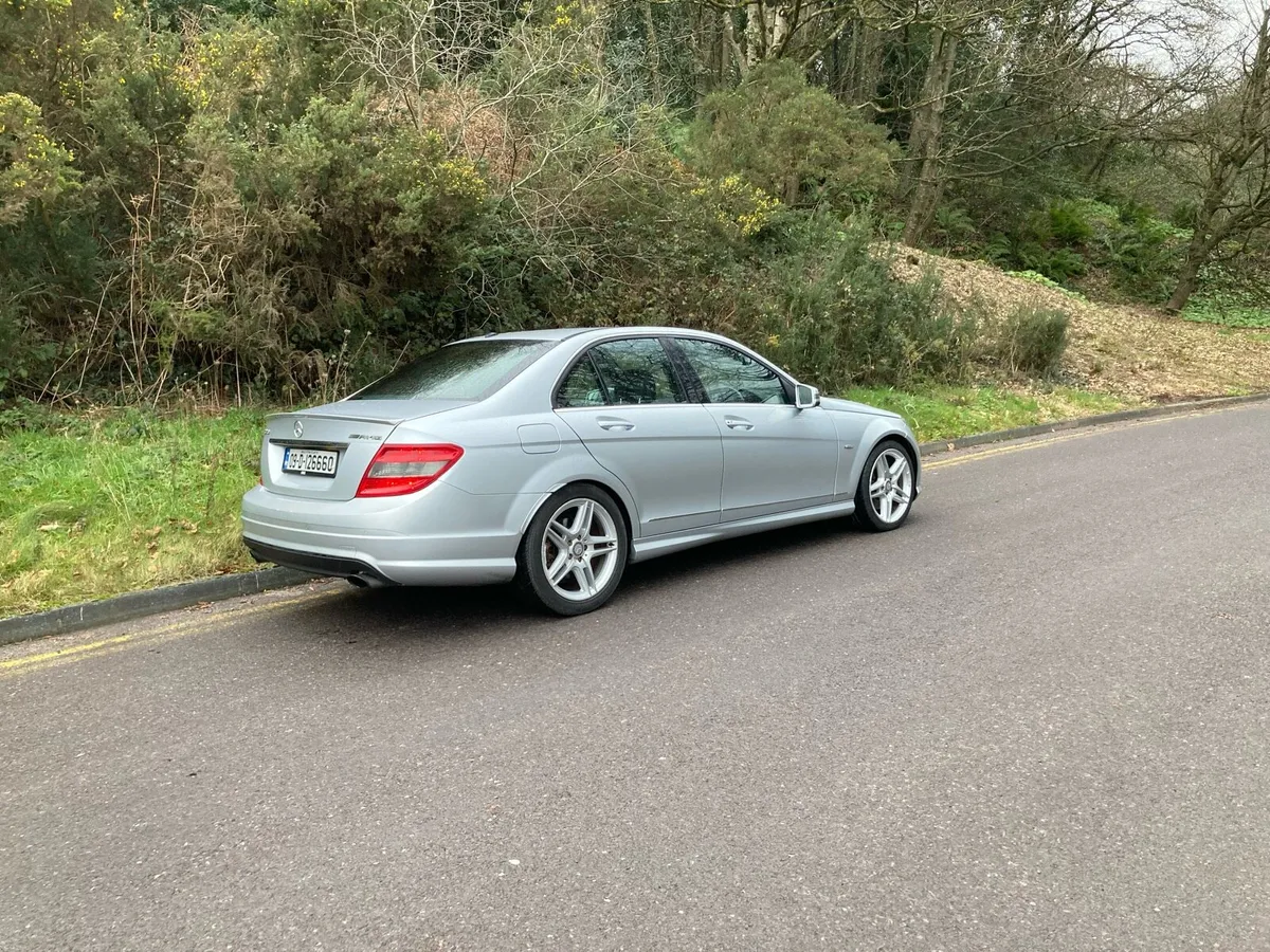 2009 Mercedes C320 Auto AMG Saloon - Image 3