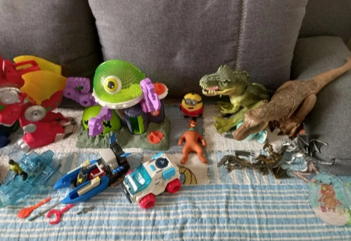 Car track rug Imaginext Superhero Action Toys - Image 3