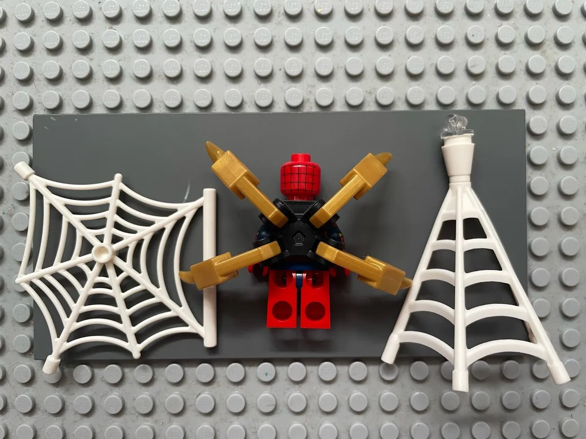 lego super heroes sh0510 Iron Spider-Man minifig - Image 2