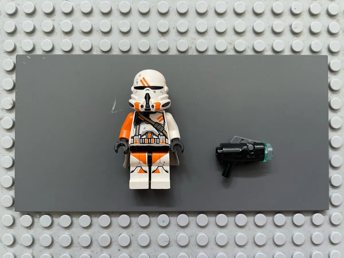 lego star wars sw0523 Clone Airborne Trooper fig - Image 1