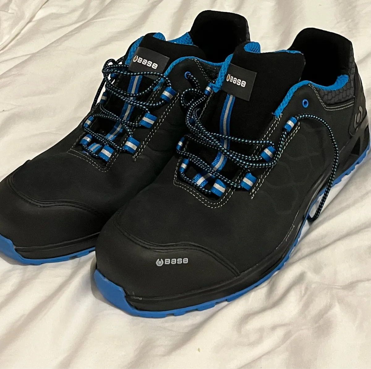 Safety Shoes - Image 1