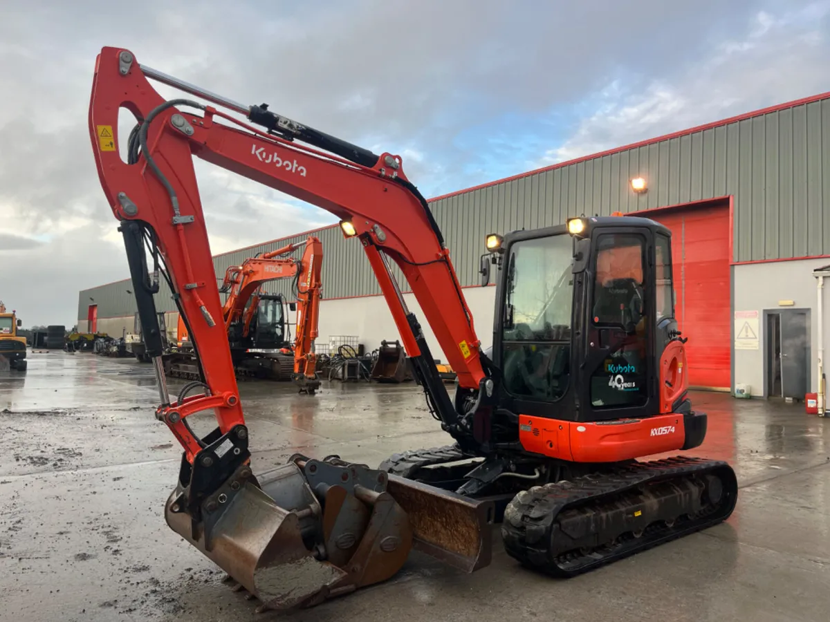 2019 Kubota KX057-4 - Image 2