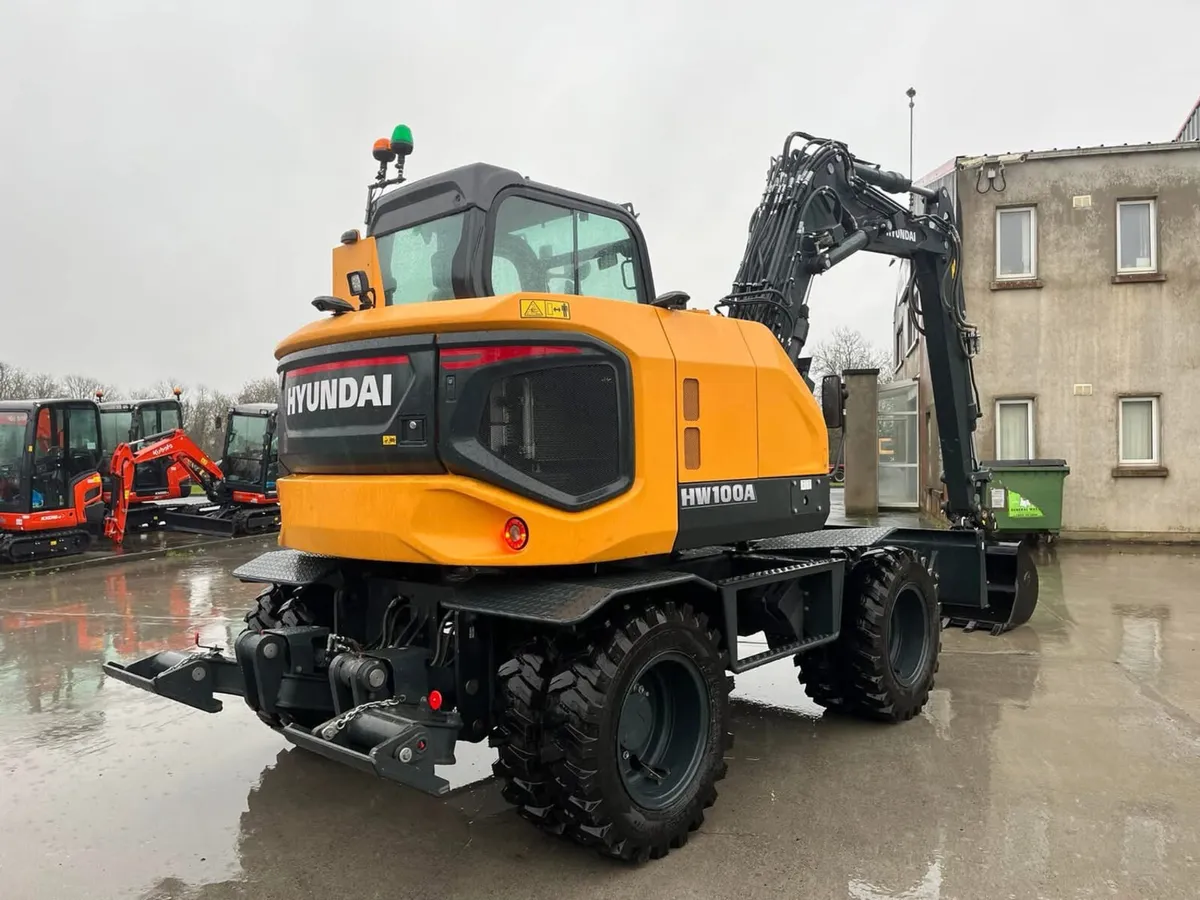 2026 Hyundai HW100A - Image 4