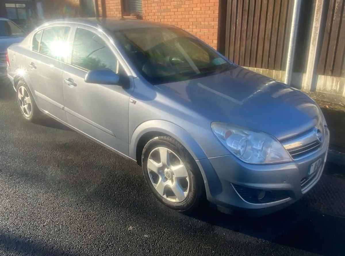 2011 Opel Astra - Image 4