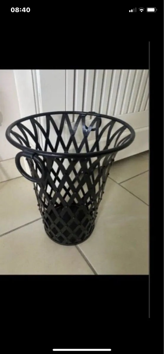 Metal Waste Basket - Image 1