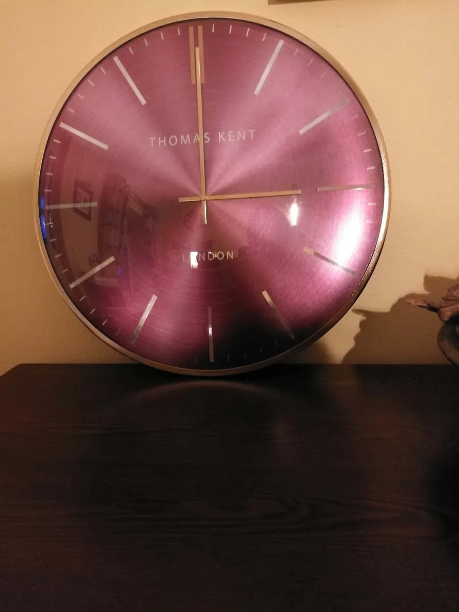 Wall clock