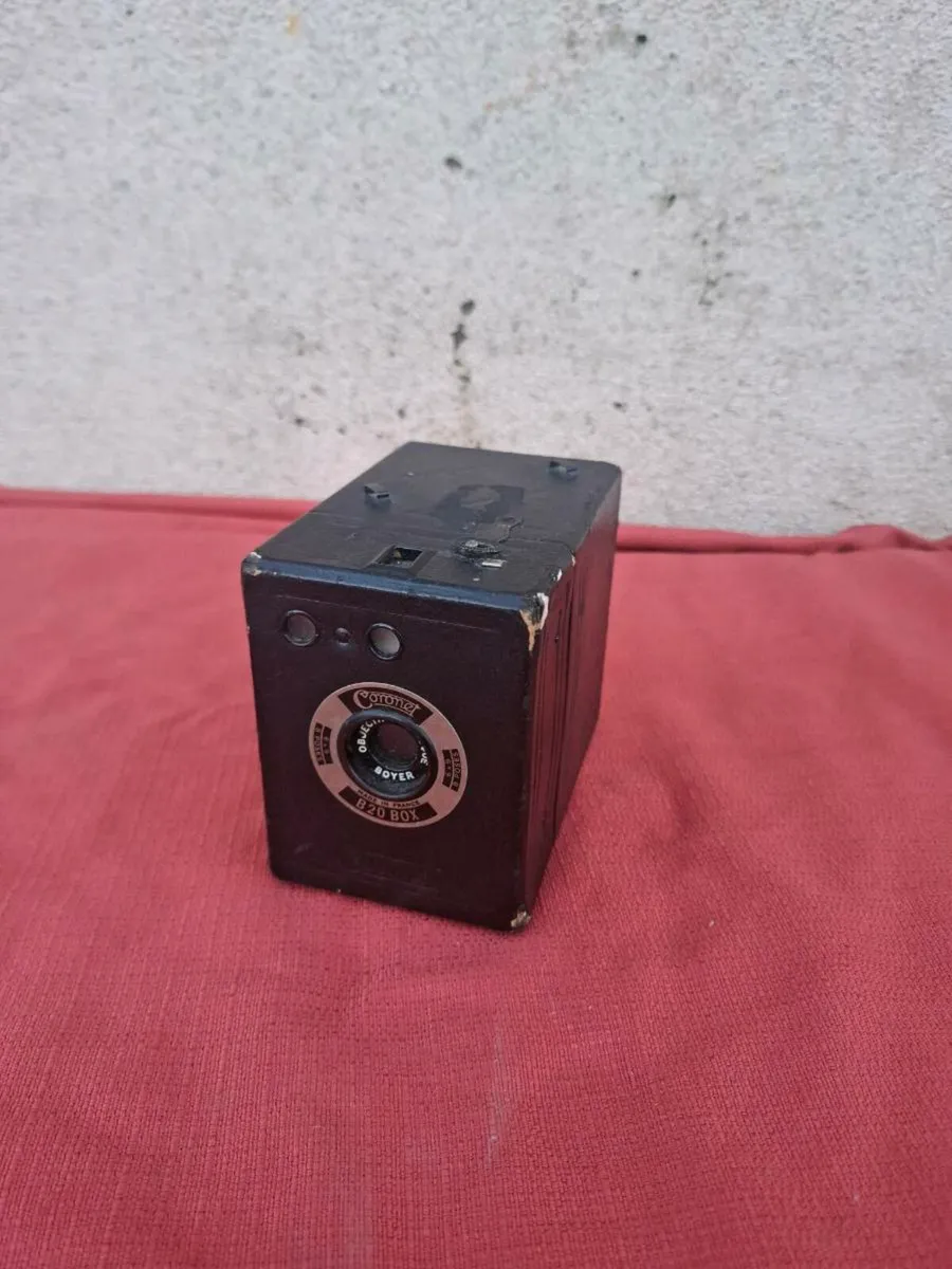 Vintage old camera - Image 2