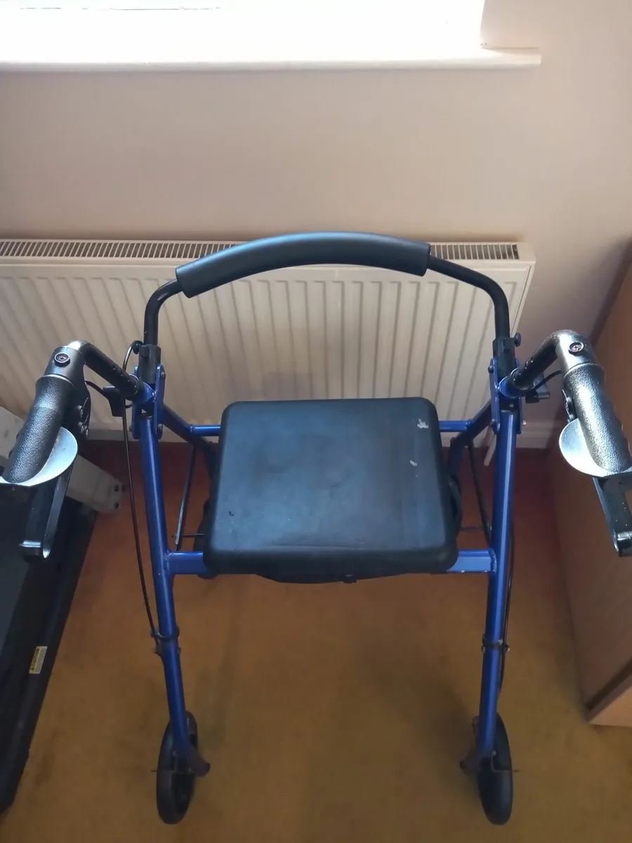 FREE Lightweight Folding Aluminium Walkers - Image 2