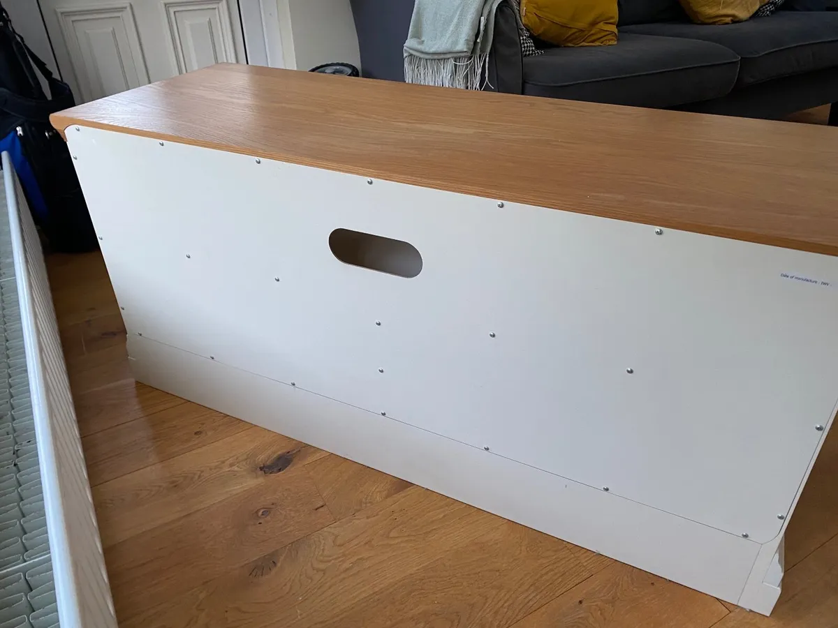 Oak Tv unit - Image 3