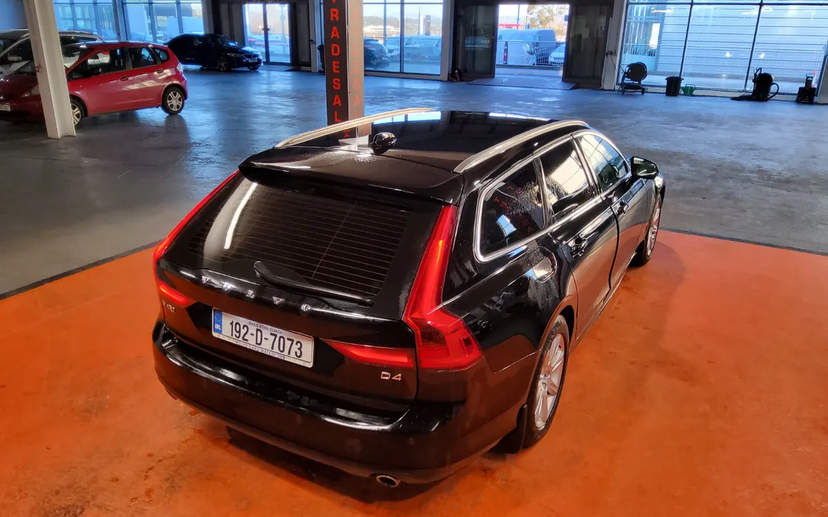 Volvo V90 2019 - Image 4