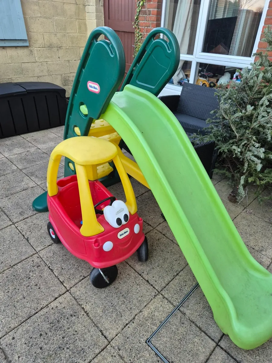 Free slide and little tykes car - Image 1