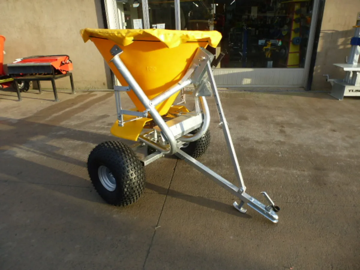 Trailed Salt spreaders - Image 1