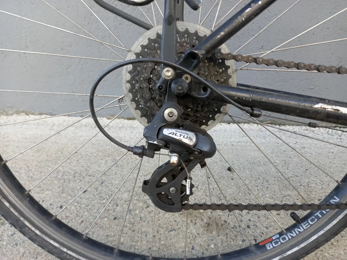 Online Auction Of A Trek FX 1 Stagger & More! - Image 2