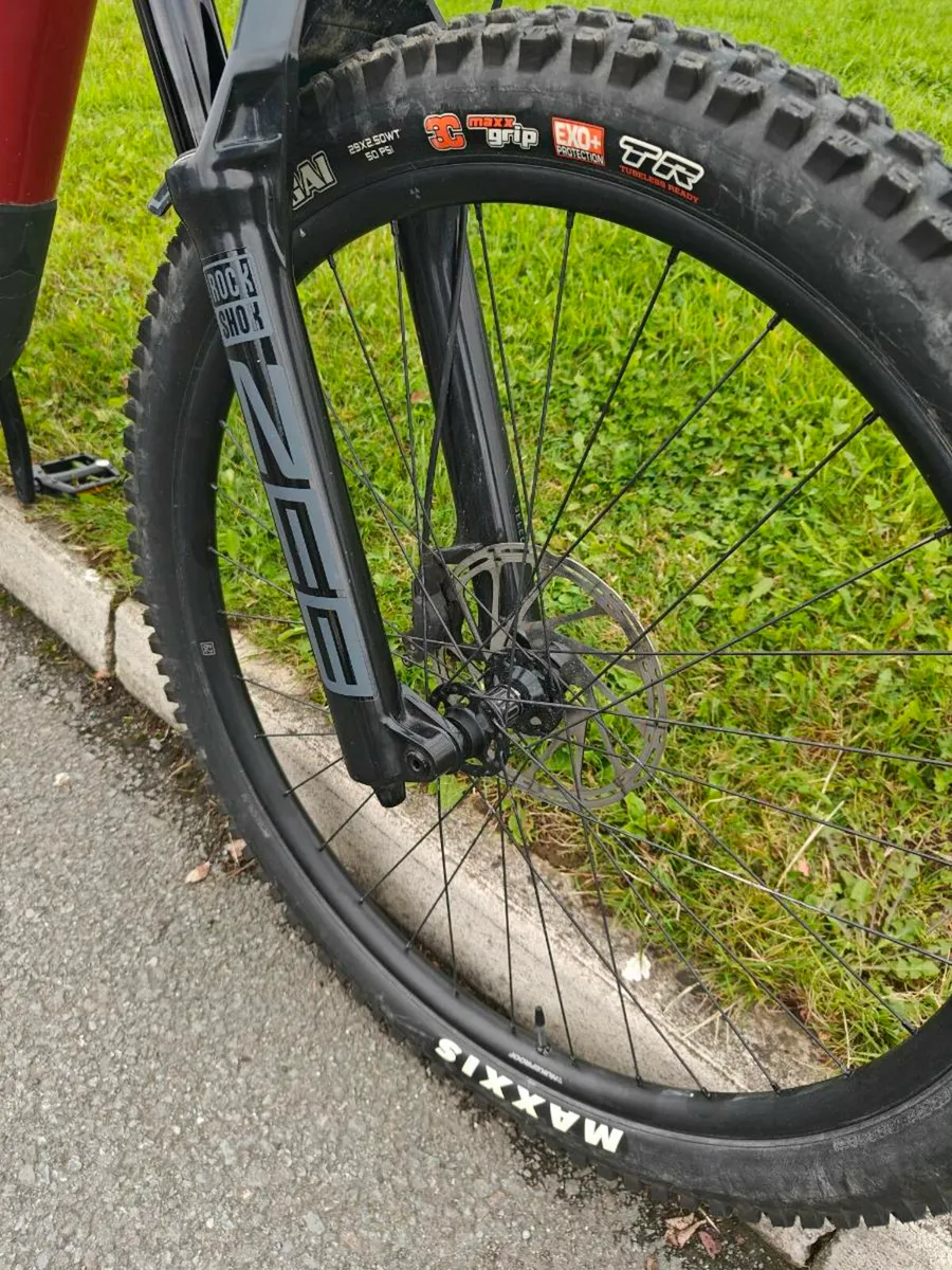 2024 Vitus Sommet CRS - Image 4