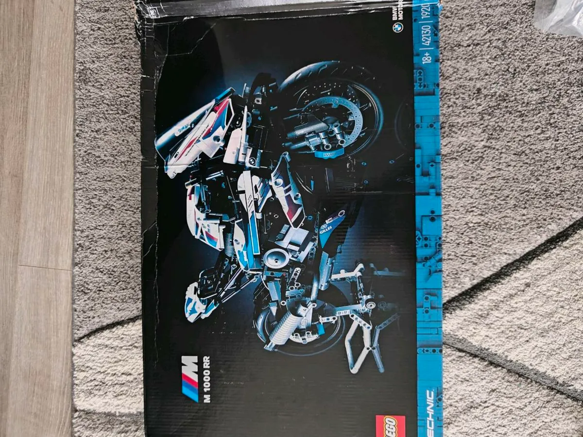 BMW M1000rr Lego - Image 1