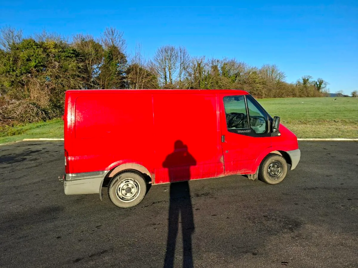 Ford transit - Image 2