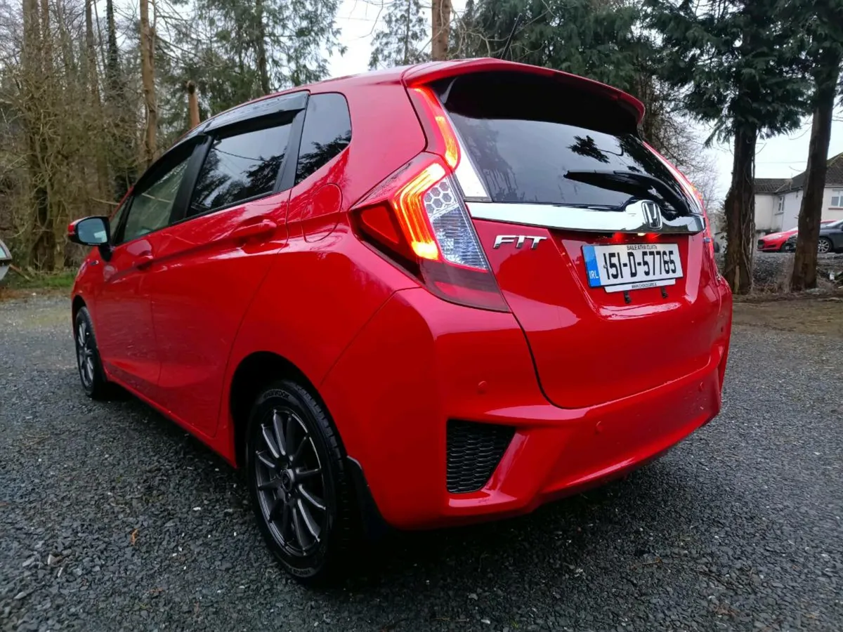 Honda fit hybrid Automatic - Image 4