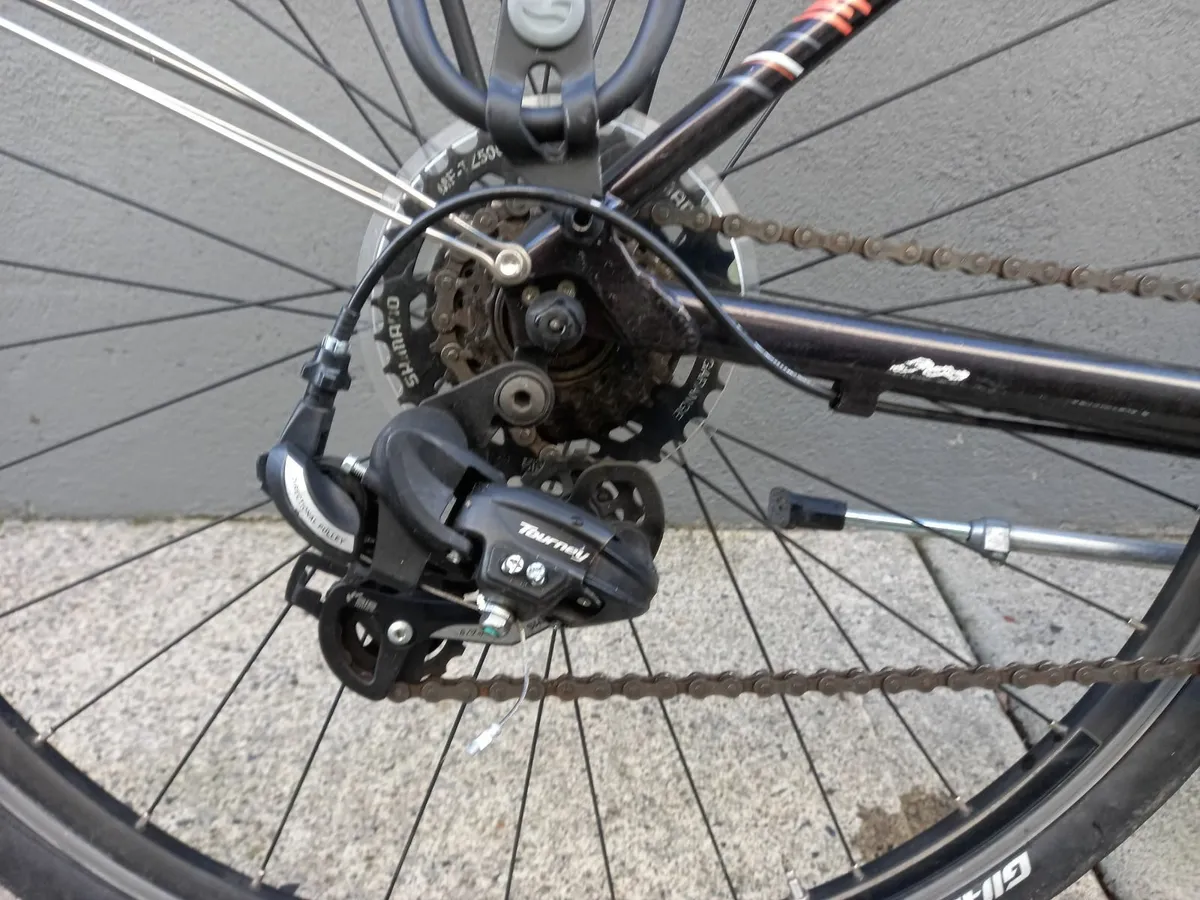 Online Auction Of A Liv Alight 3 Bike & More! - Image 1