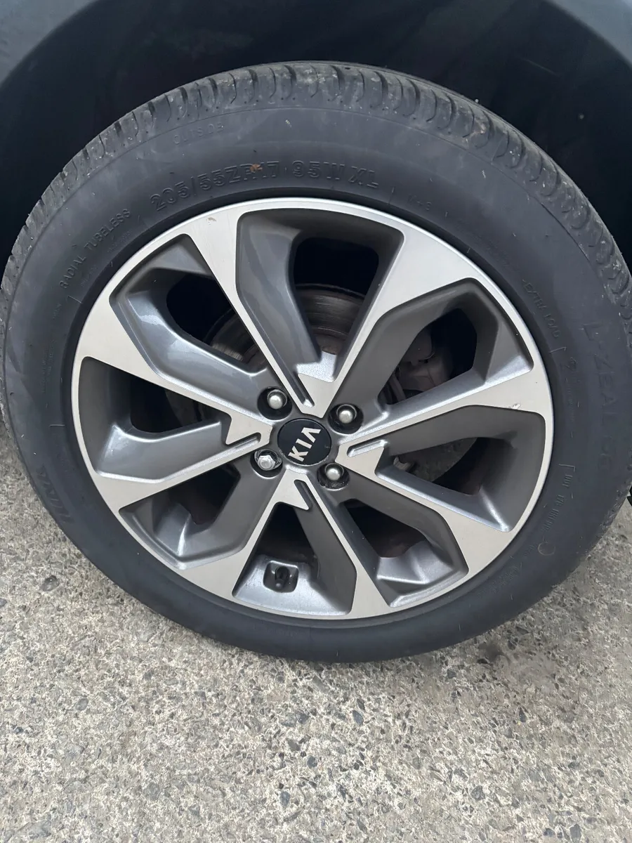 17” Kia Stonic wheels - Image 1
