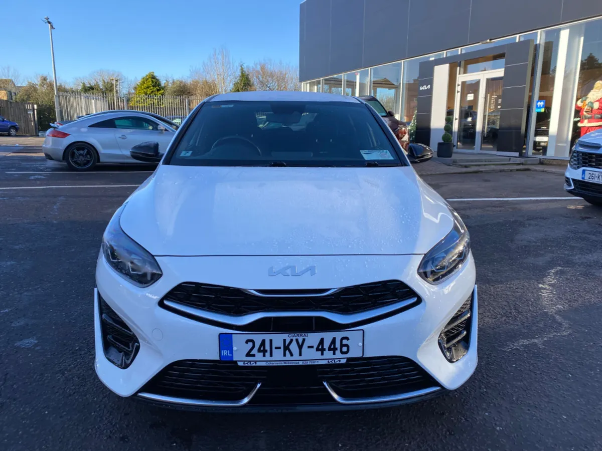 Kia Ceed Gt-Line 1.6 Diesel 2024 (241) - Image 4