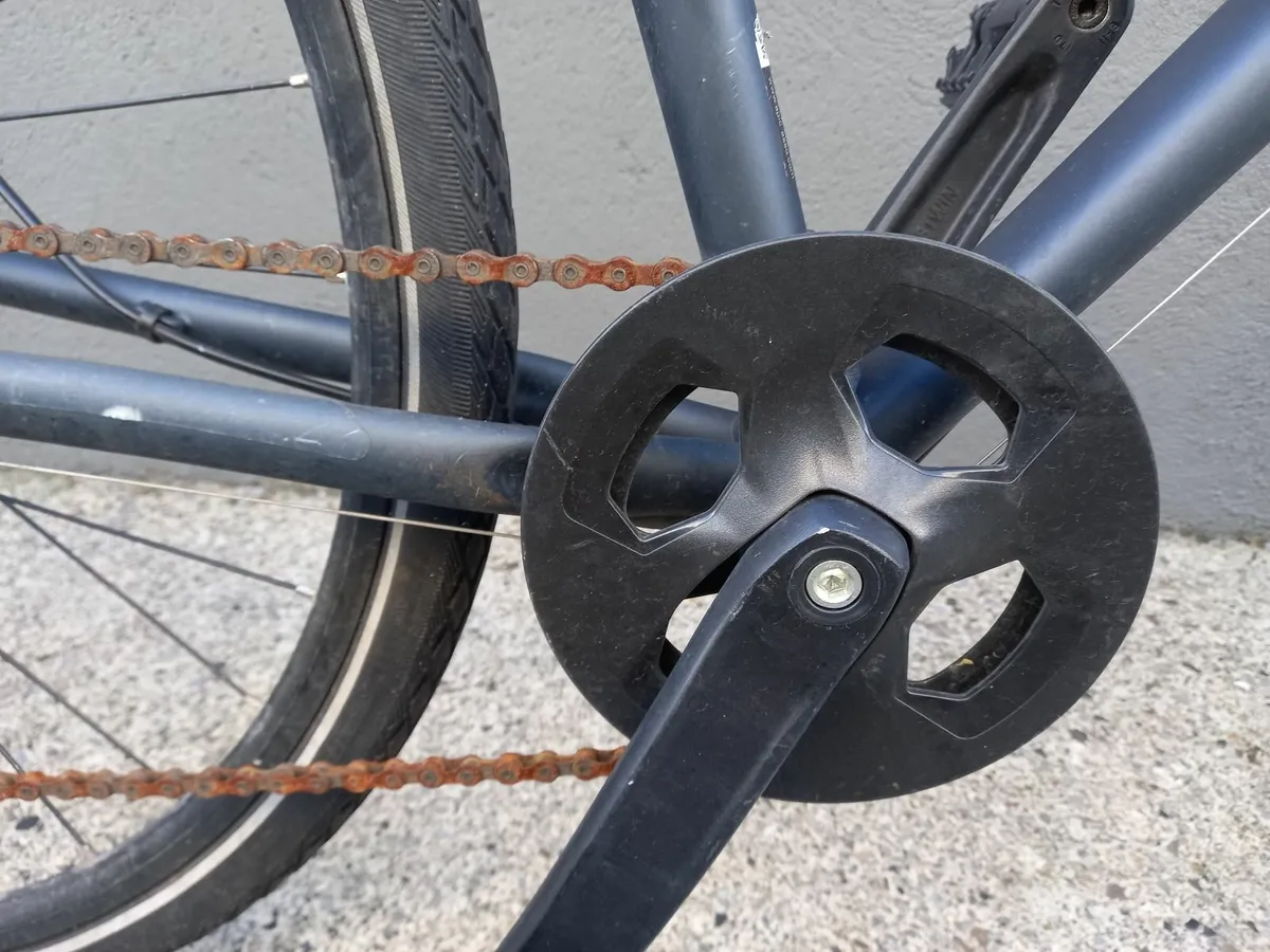 Online Auction Of A Decathlon Riverside 500 & More - Image 1