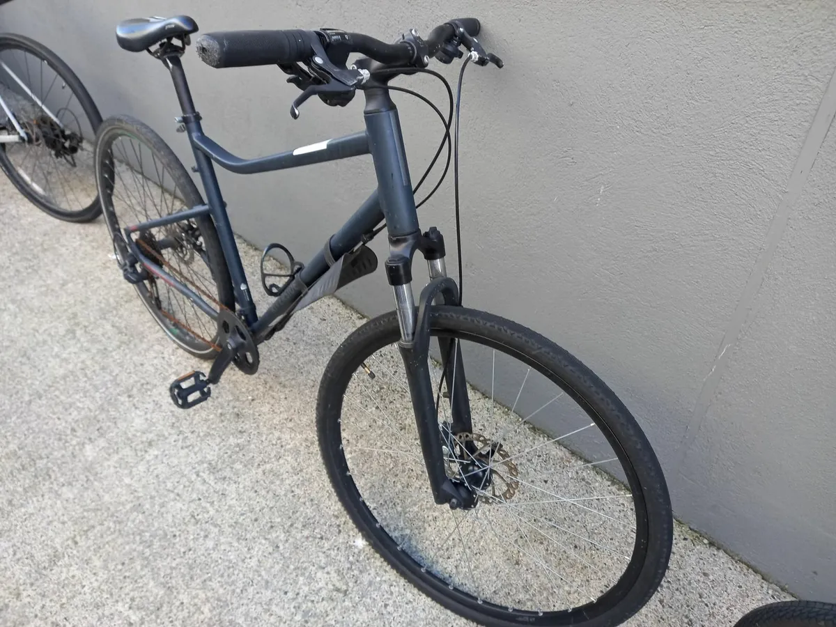 Online Auction Of A Decathlon Riverside 500 & More - Image 3