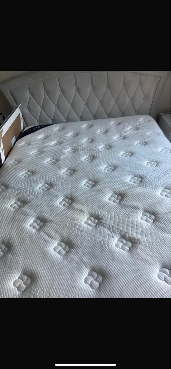 King size mattress for sale - Image 4