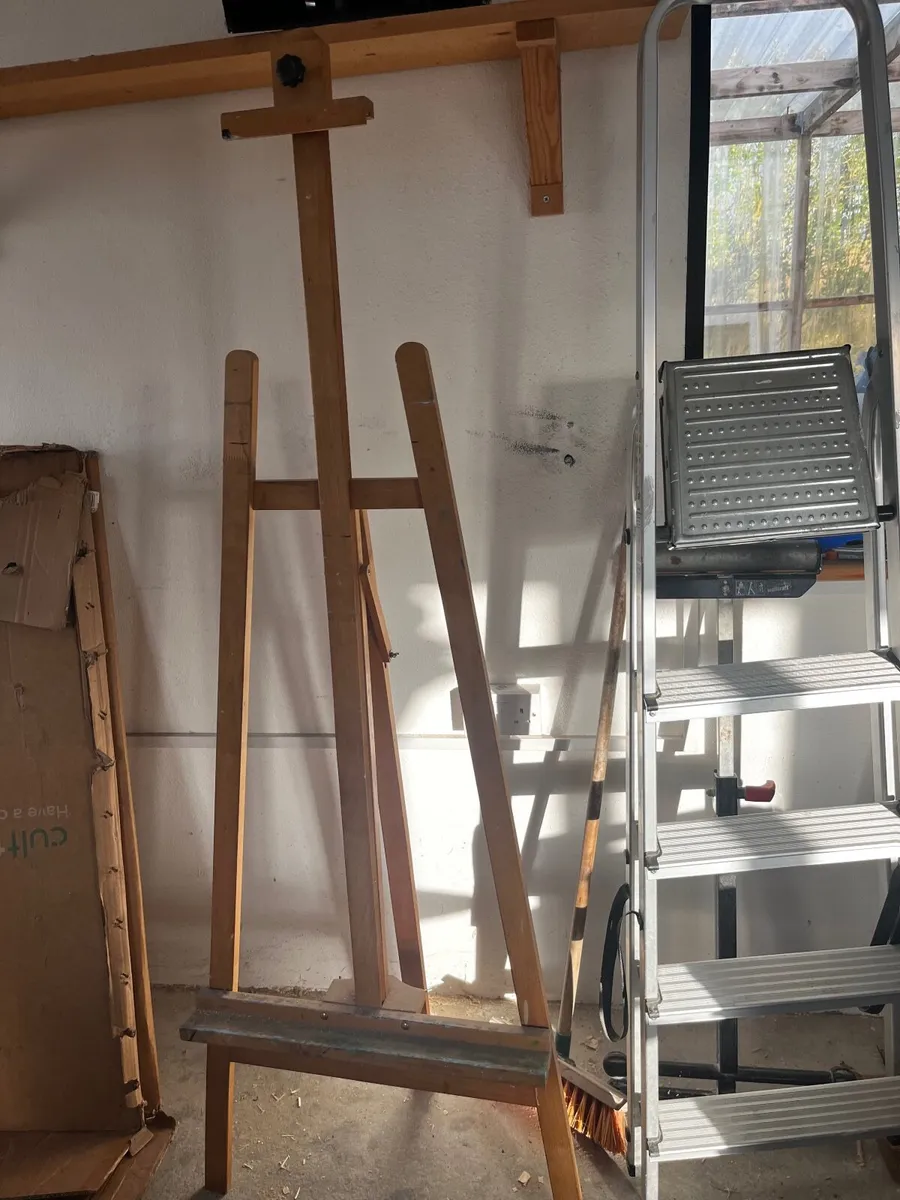 Painting easel - Image 2