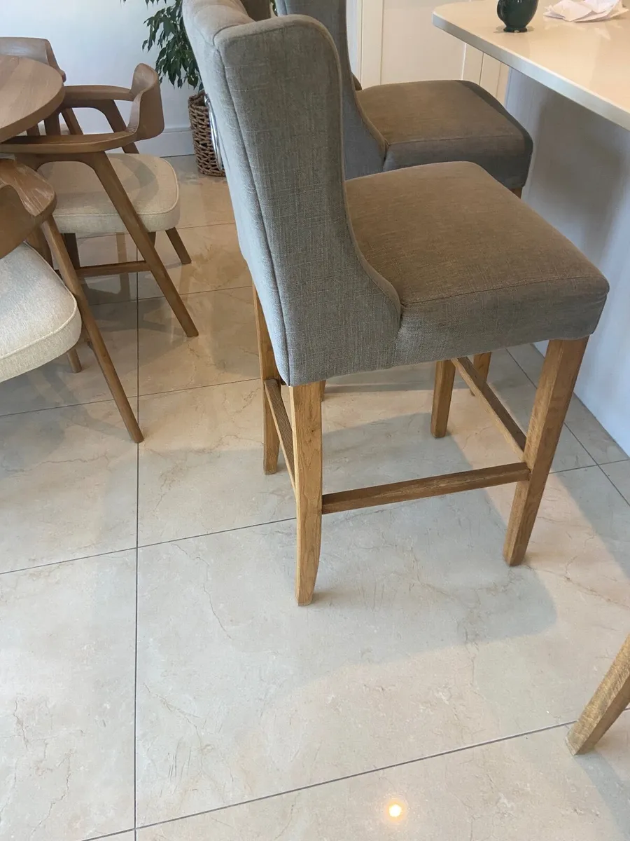 Bar Stools Kitchen - Image 1
