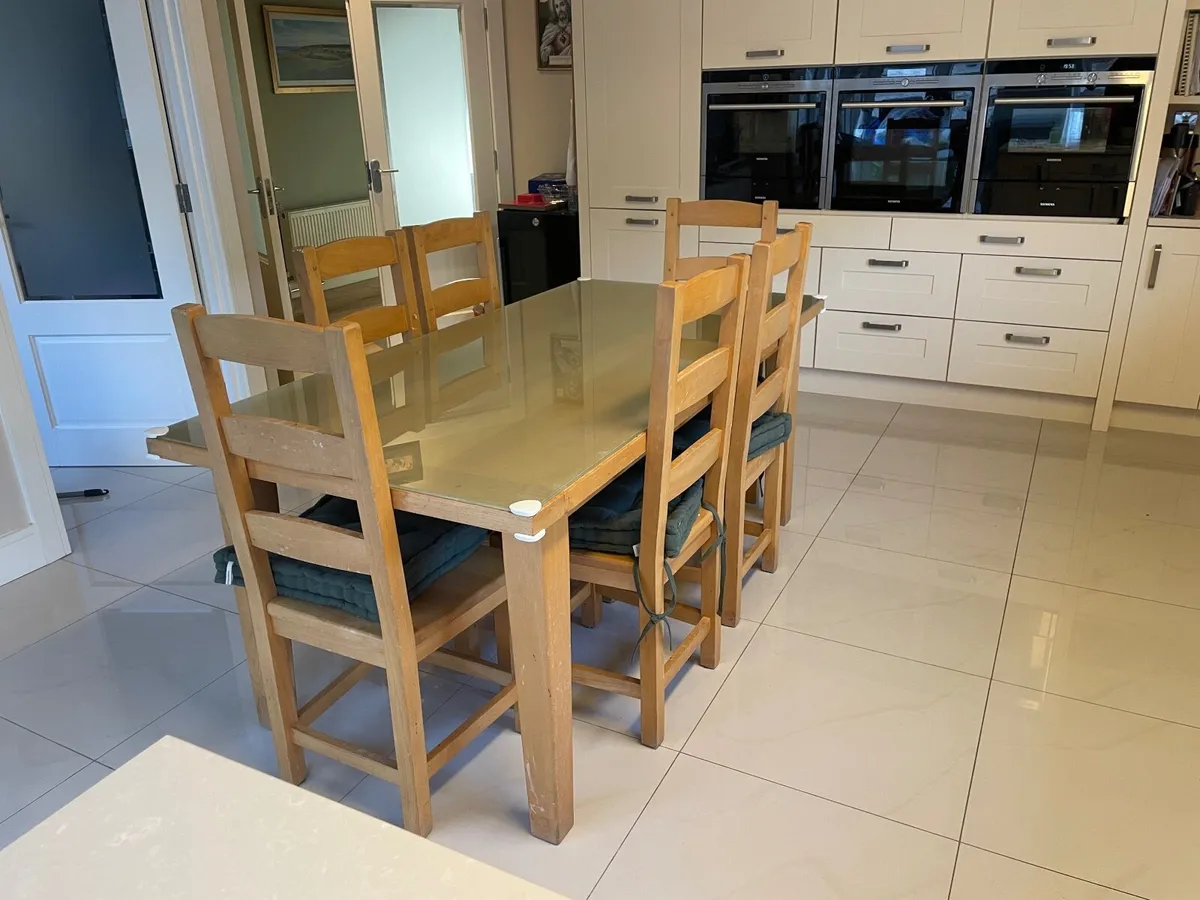 Furniture /couches /kitchen table/chairs - Image 3