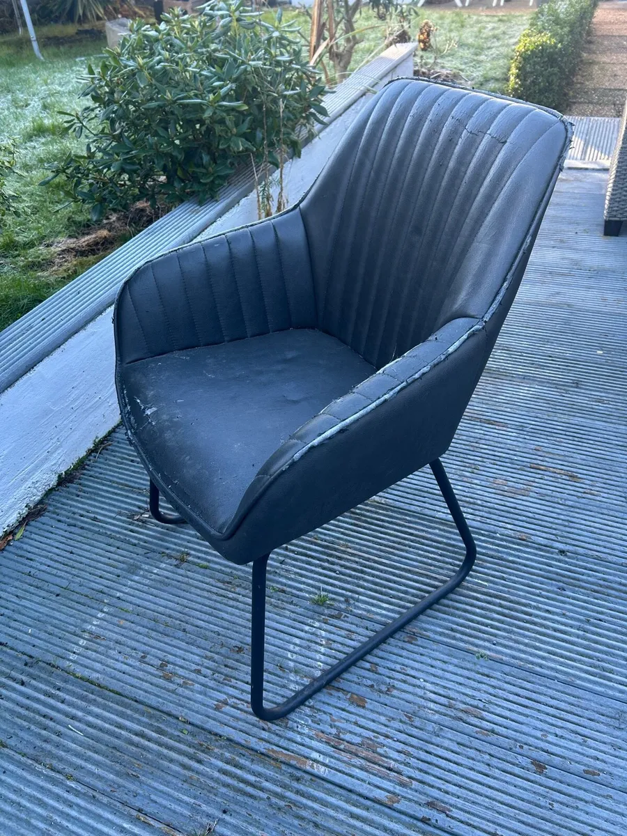 Cafe/restaurant chairs - Image 1