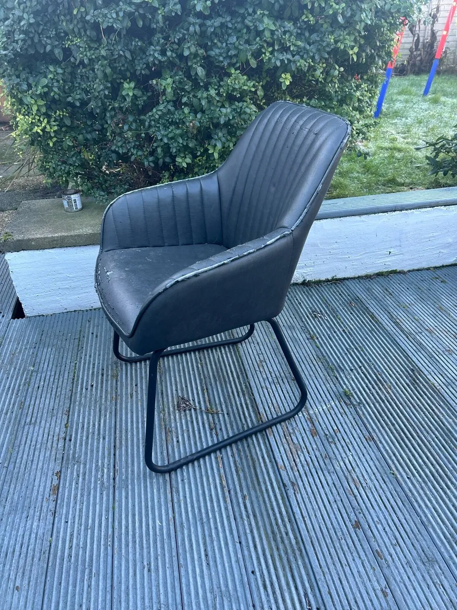 Cafe/restaurant chairs - Image 2