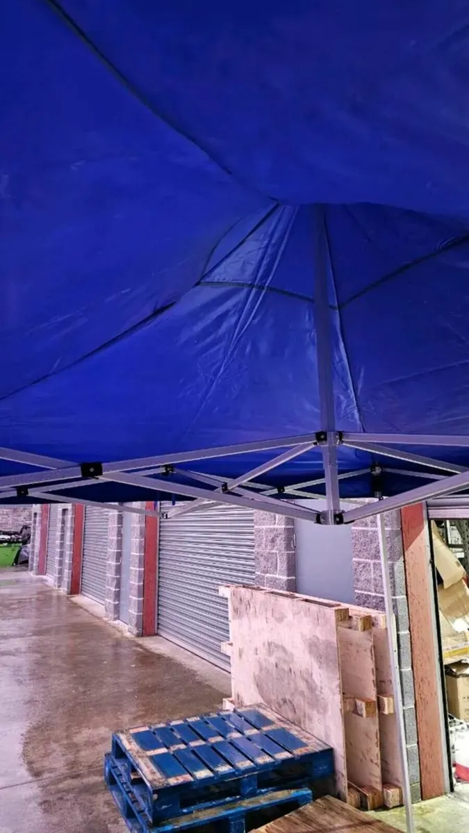 3x3m Blue Pop-Up Gazebo with 3mm Aluminum Frame - Image 3