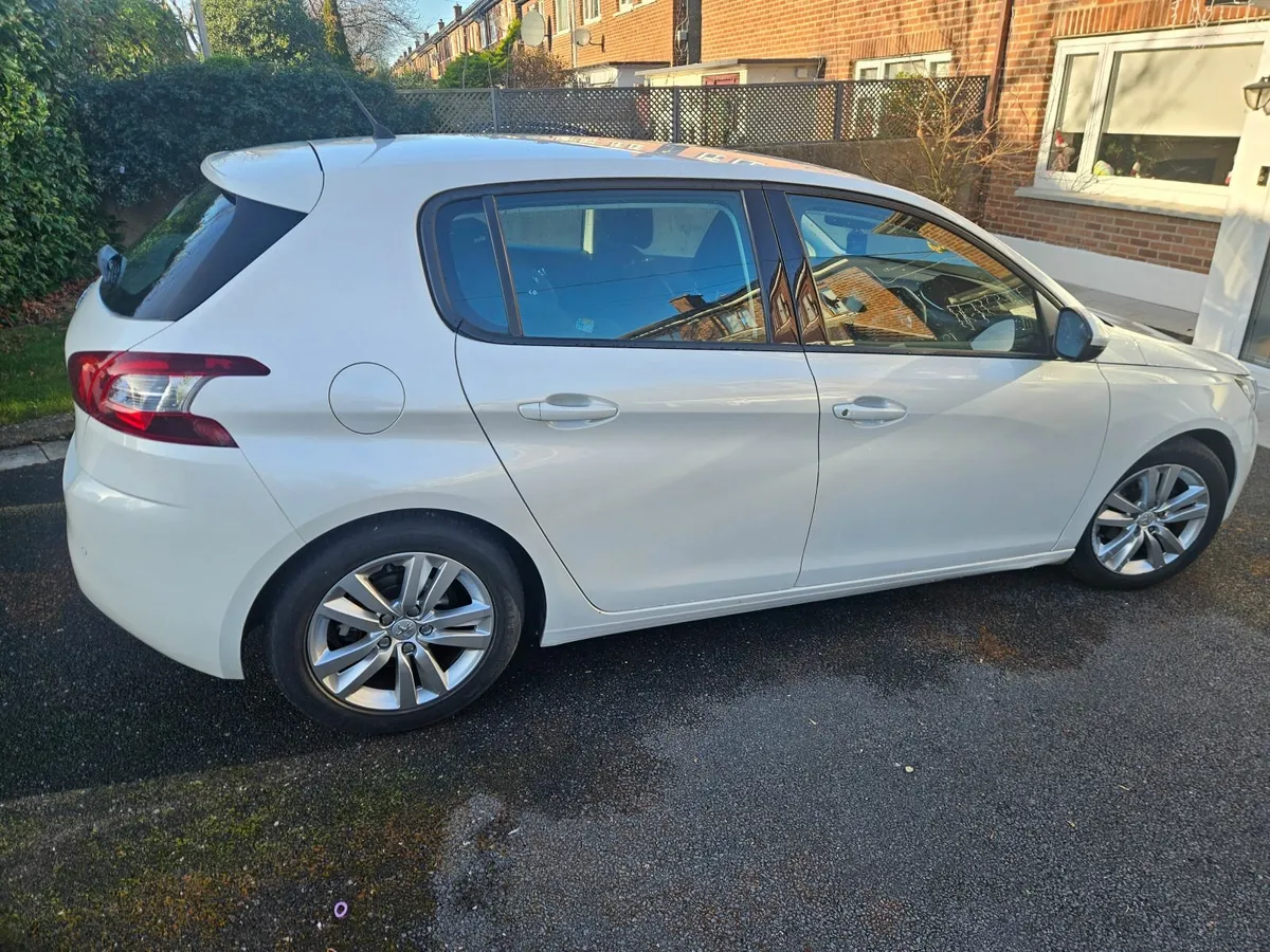 Peugeot 308 2014 - Image 3