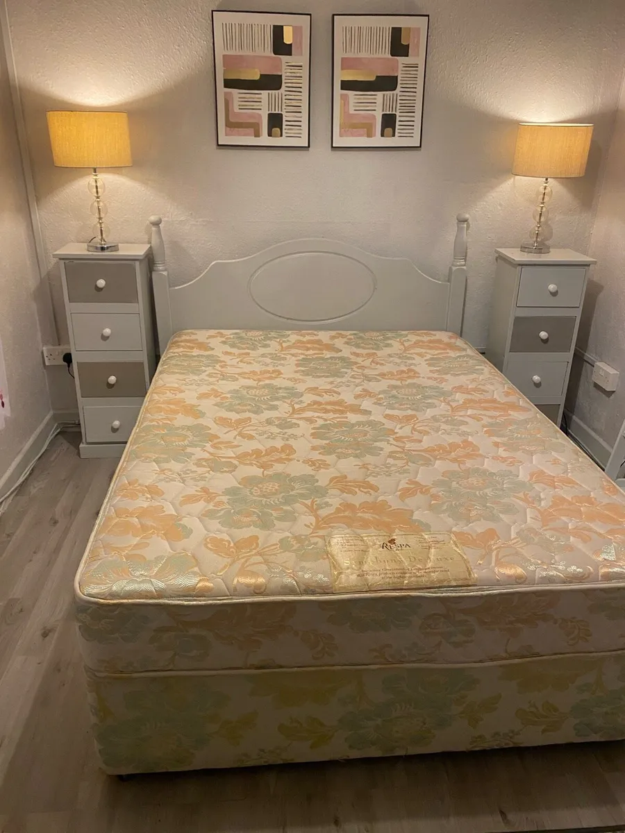 Set of Twin Beds and One Double - Image 1