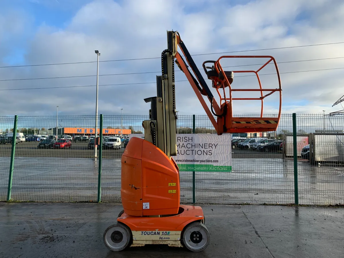 2 x 2014 JLG TOUCAN 10E ELECTRIC MAST LIFTS - Image 1