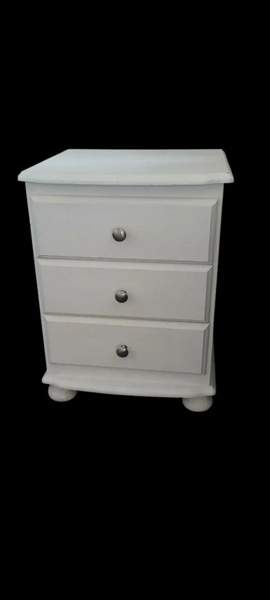 2 bedroom Lockers and chest of drawers - Image 2