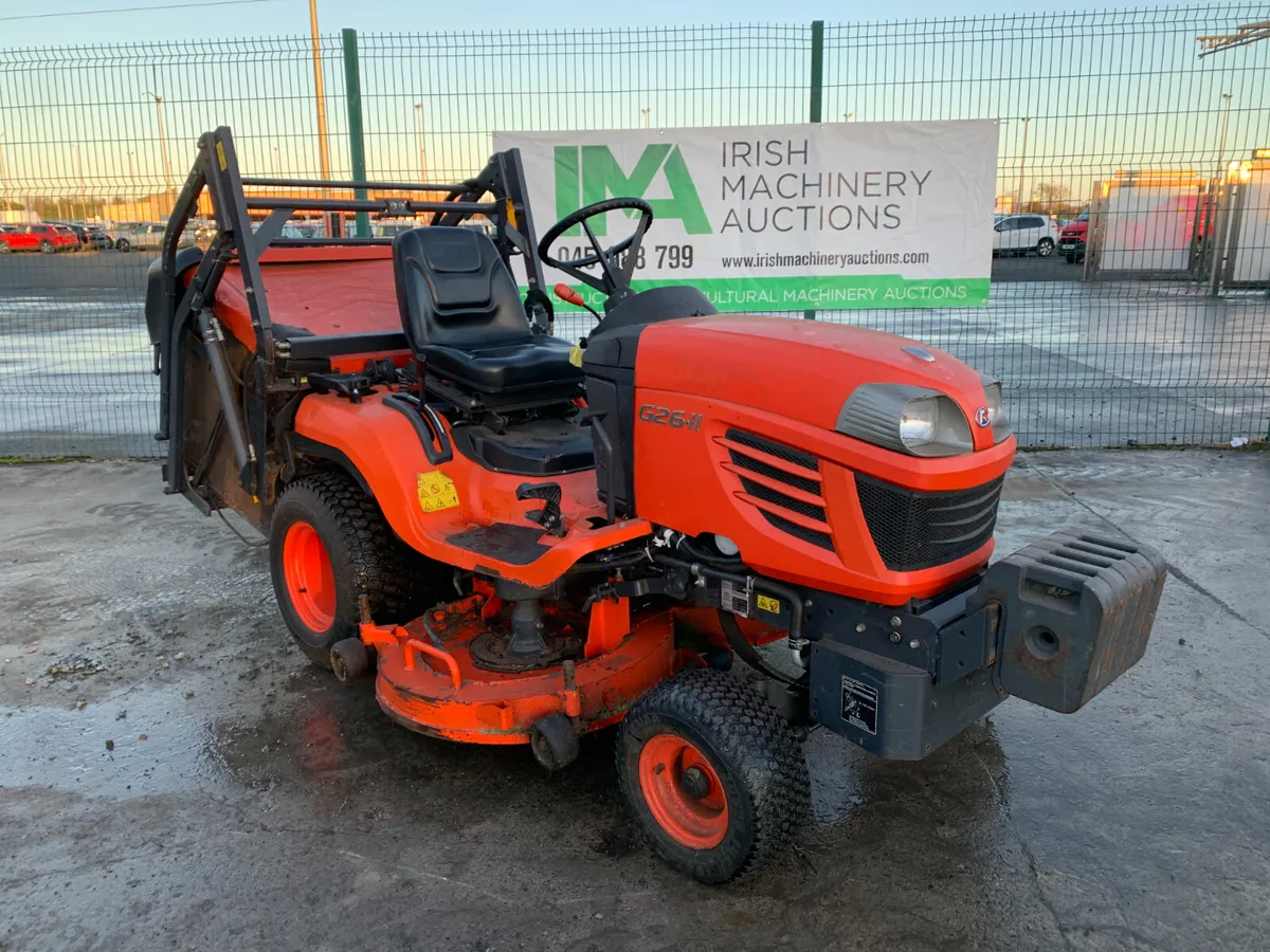 UNRESERVED 2013 KUBOTA G26 RIDE ON MOWER FOR AUCT - Image 4