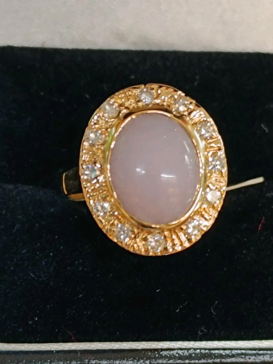 Lavender Jade & Diamond Ring,18k yellow gold ring - Image 1