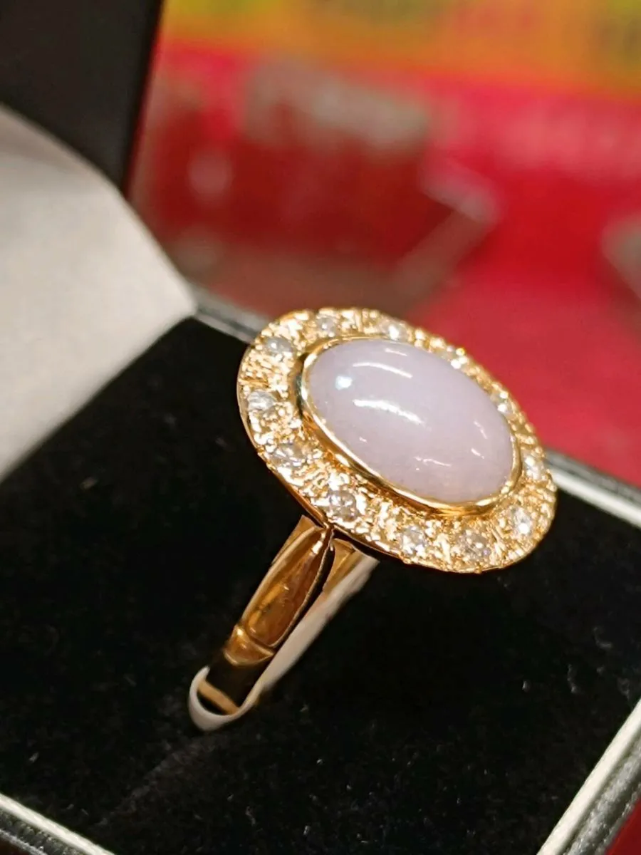 Lavender Jade & Diamond Ring,18k yellow gold ring - Image 2