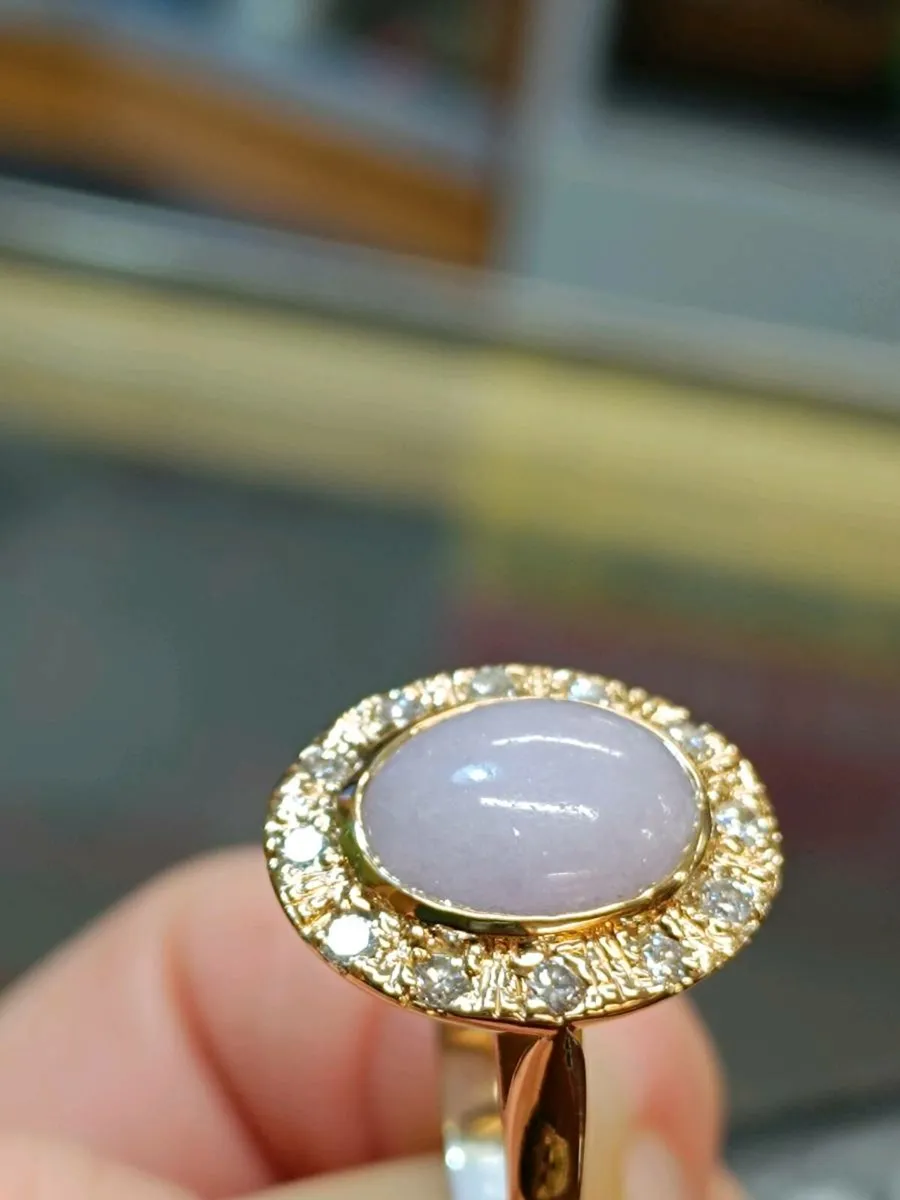 Lavender Jade & Diamond Ring,18k yellow gold ring - Image 4